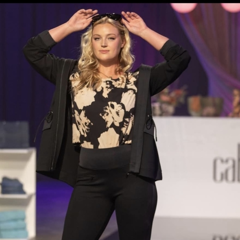 Cabi 4373  Flash Tee